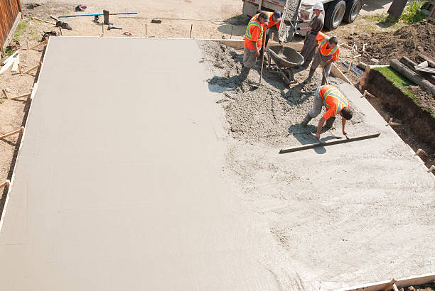 Best Concrete Driveway Installation in Britt, IA